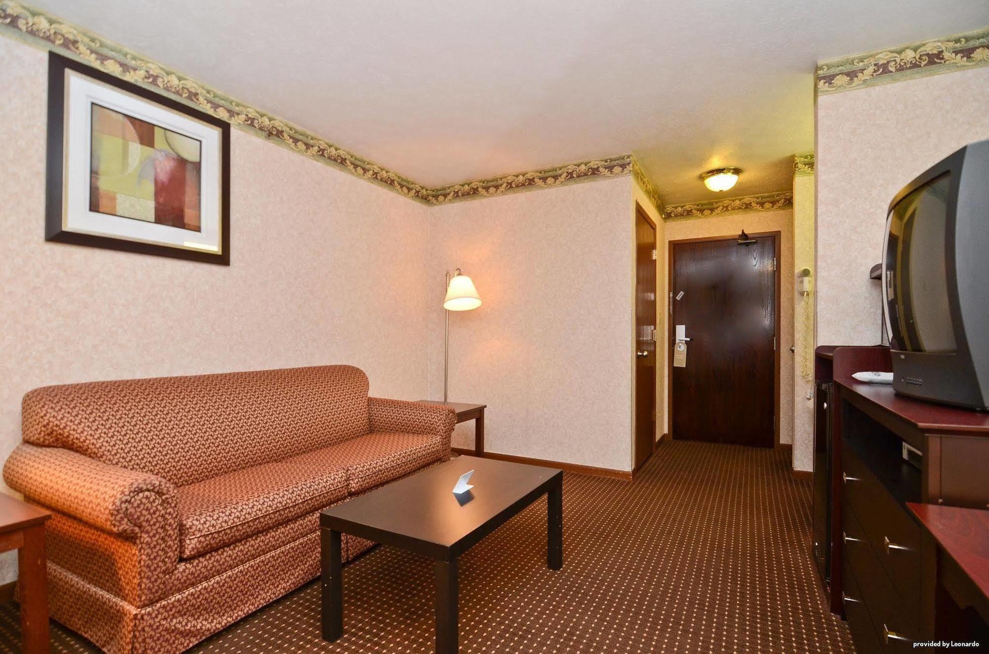 Baymont By Wyndham Danville Il Exteriör bild