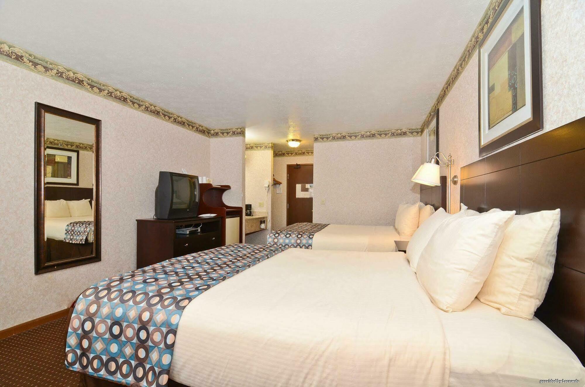 Baymont By Wyndham Danville Il Exteriör bild